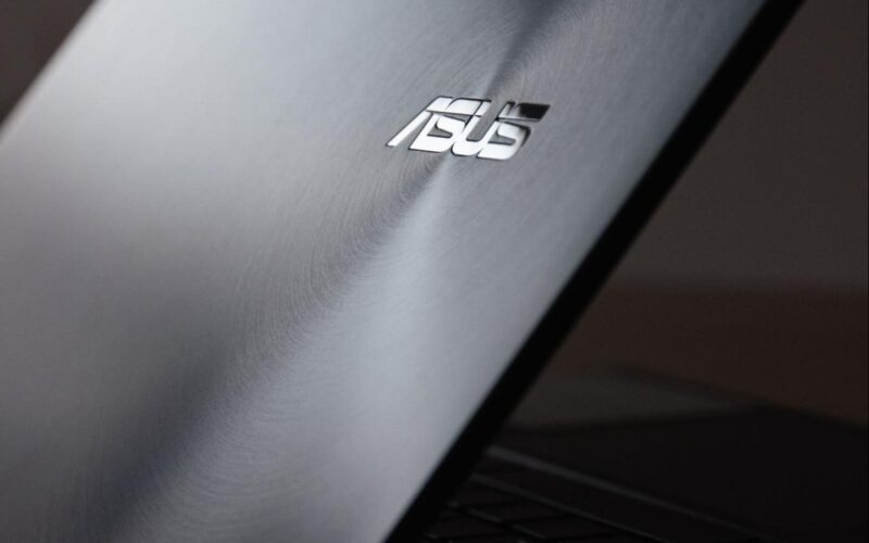 Asus 2-in-1 Q535 Review: A Great Budget Product